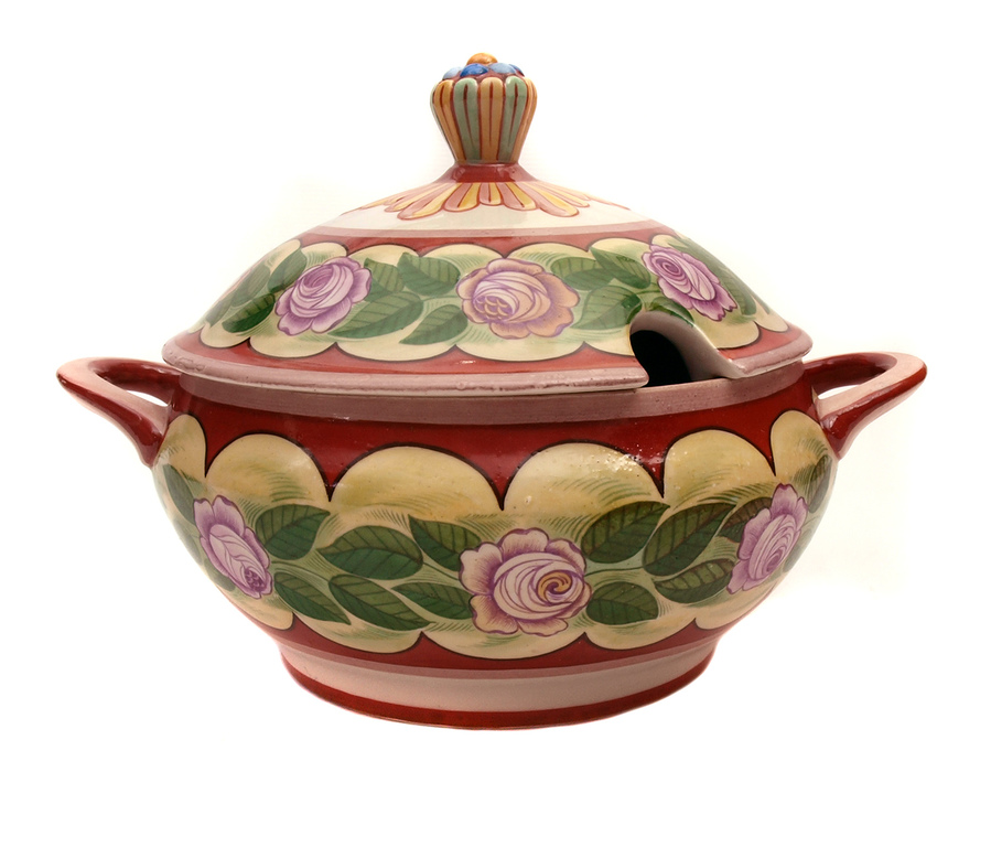 Porcelain tureen and a serving plate