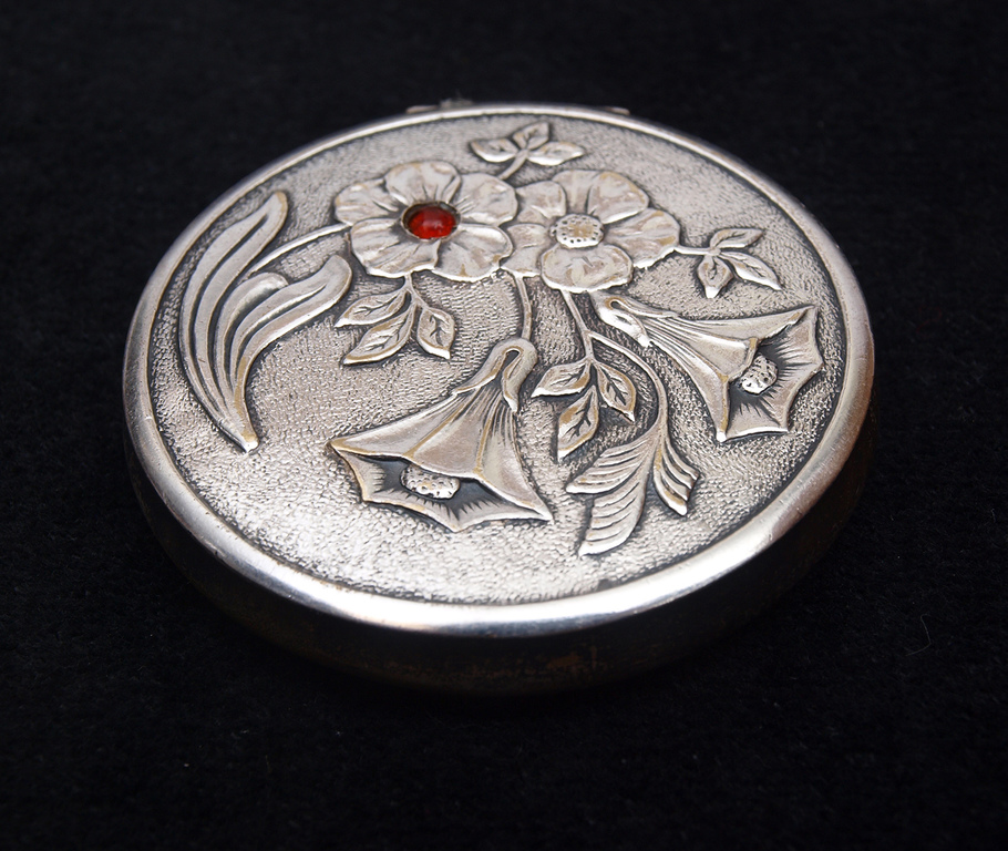 Silver-plated powder case