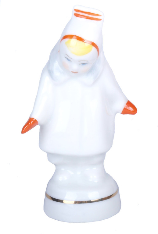 Porcelain figurine ''The girl in the red mittens''