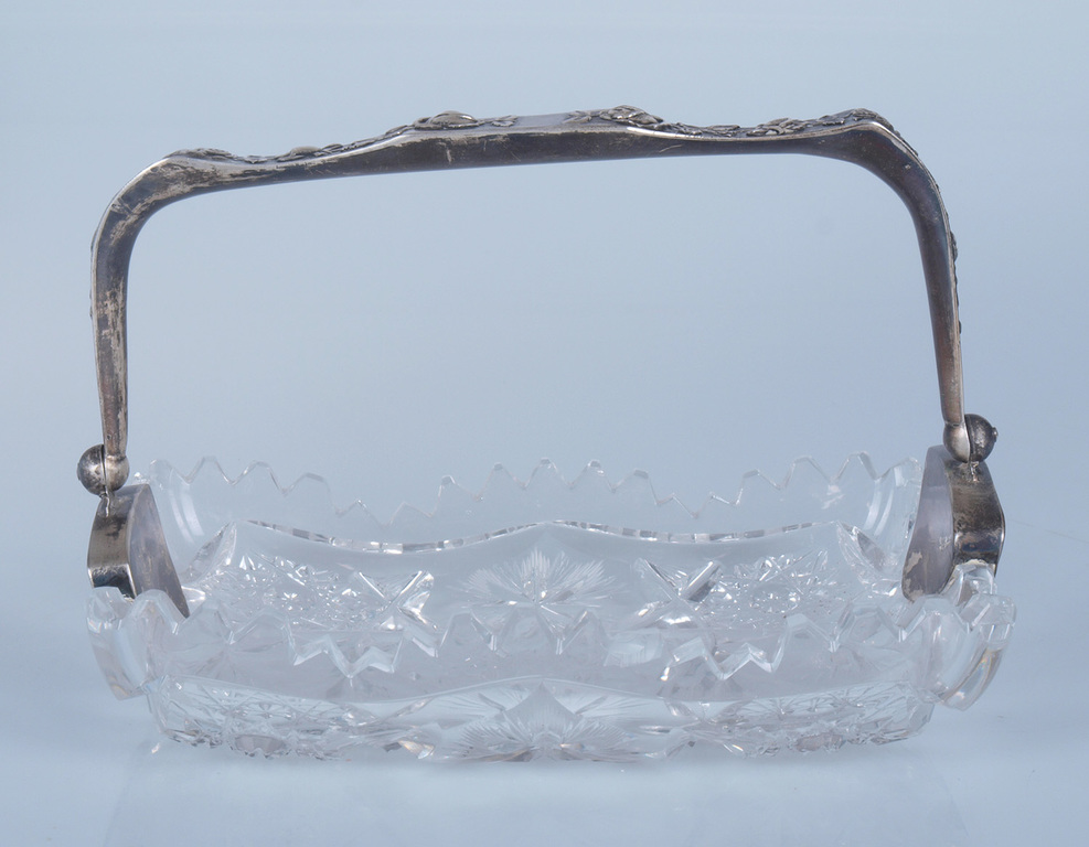 Crystal sweets utensil with silver finish