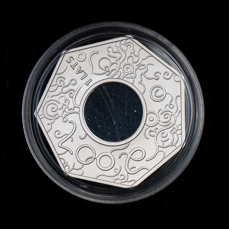 Золотые и серебряные коллекционные монеты латов Латвийской банки - полный комплект (95 шт.)