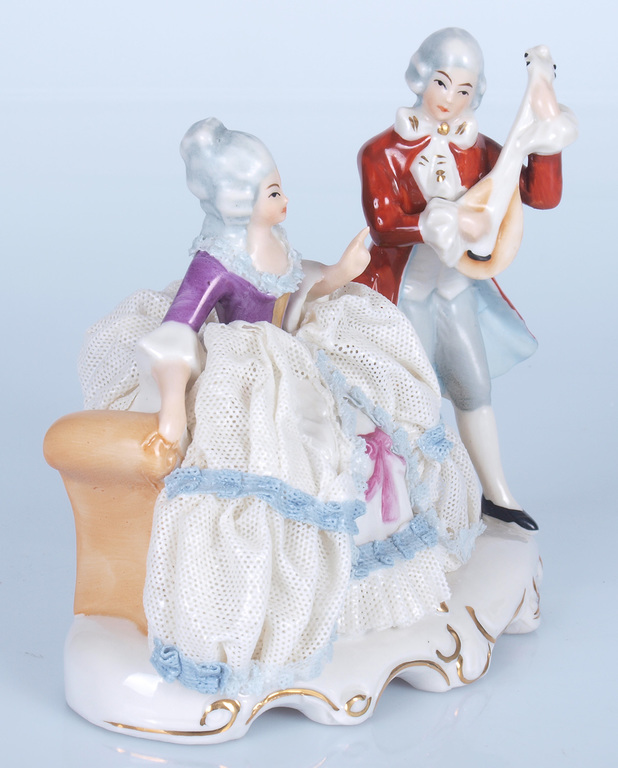 Porcelain figure „Lady and musician”