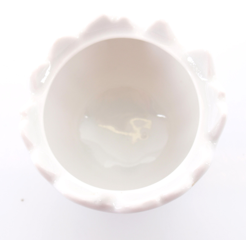 Porcelain salt jar 