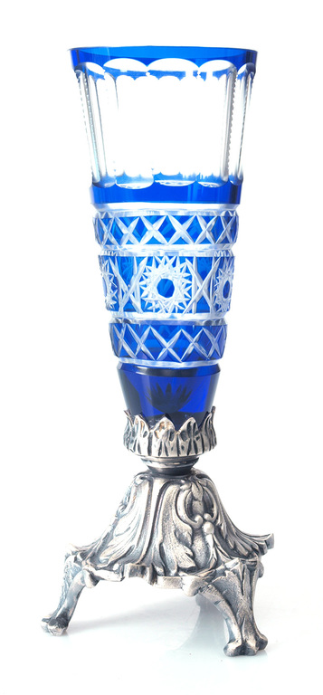 Цветная хрустальная ваза с посеребренной метал