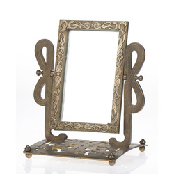 Настольное зеркало из латуни