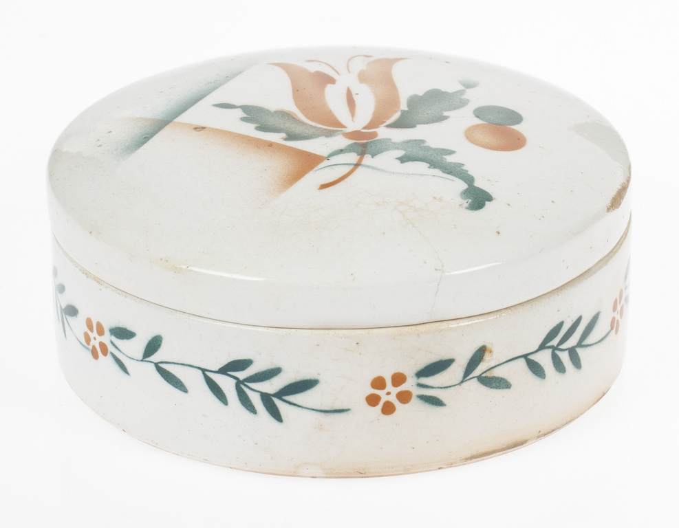 Round porcelain box in style art deco 