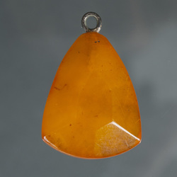 Amber pendant 