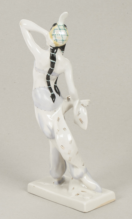 Porcelain figura