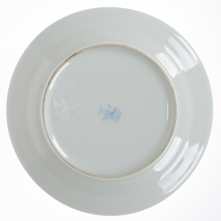 Porcelain plate „And with slow mind
