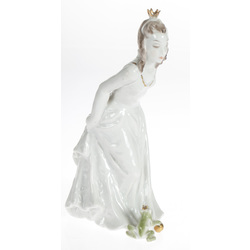 Porcelain figure ''The Princess and the Frog