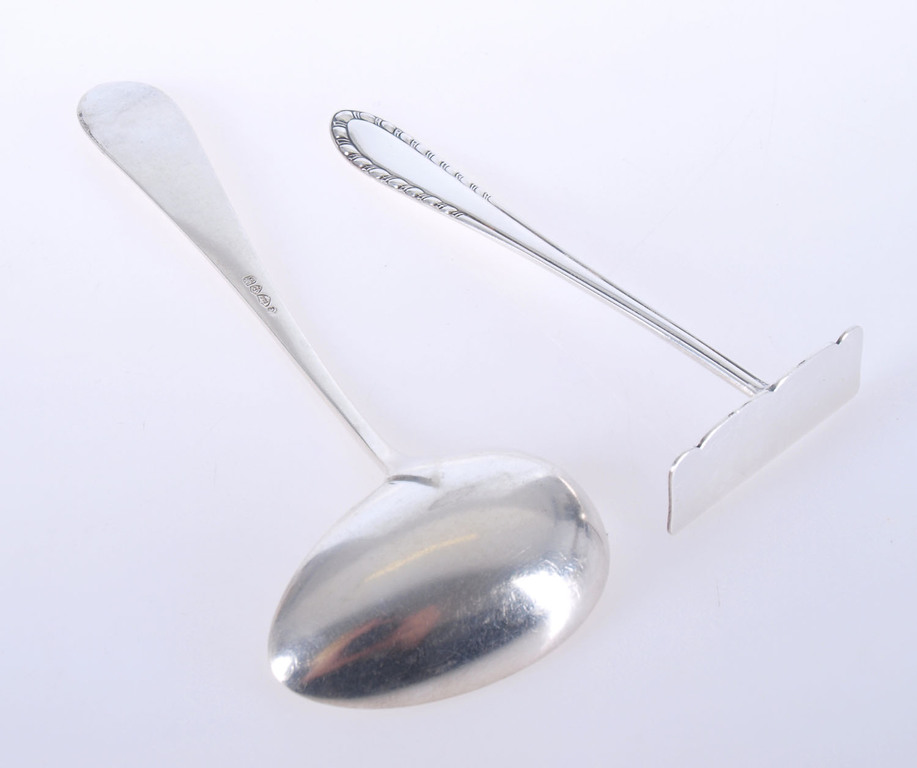 Art Nouveau silver spoon set for baby feeding