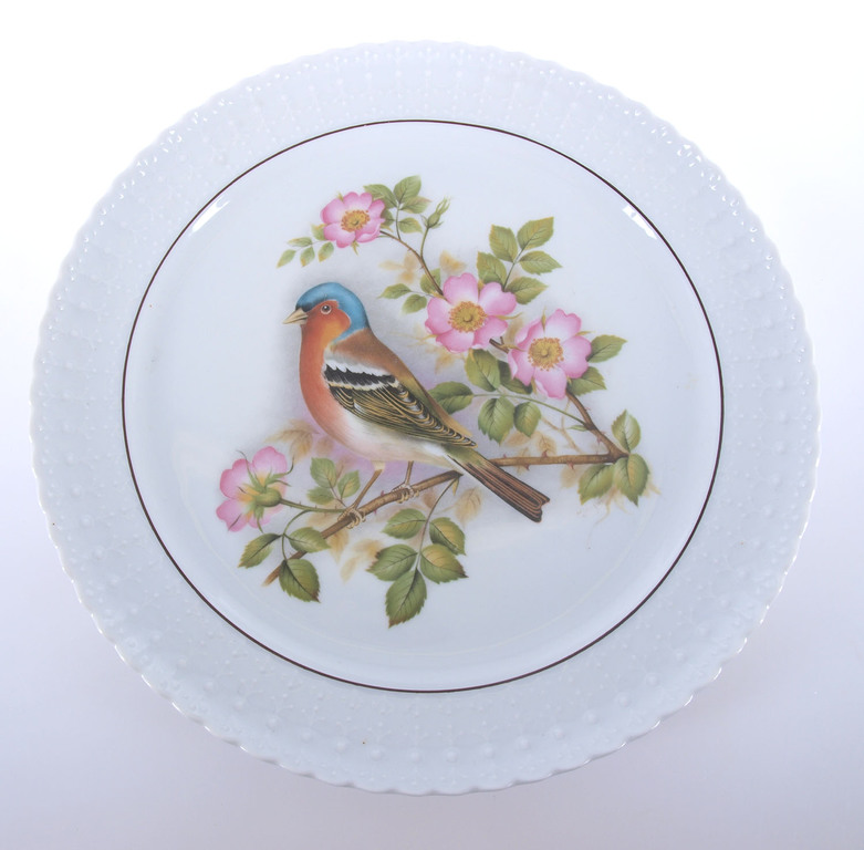 Porcelain wall plate “Finch”