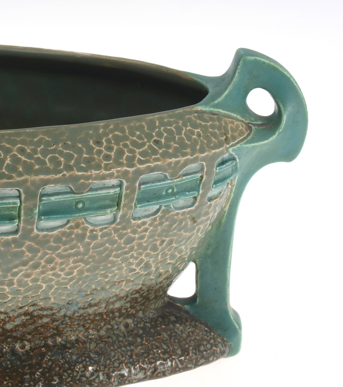 Art Nouveau stule ceramic vase
