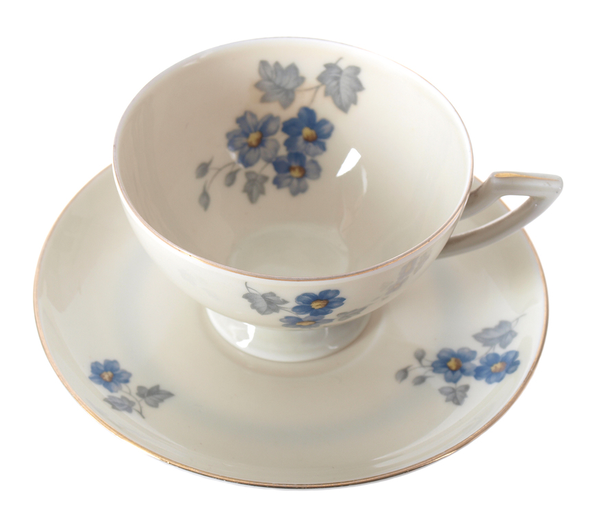 Porcelain cup with saucer ”Flower motive”