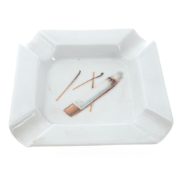 Porcelain ashtray ”Cigarette”