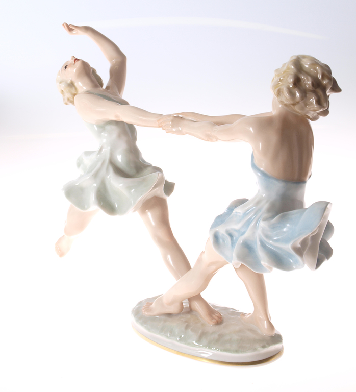 Porcelain figure “Ballerinas”