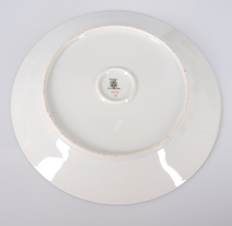 Porcelāna servējamais šķīvis “Rozes”