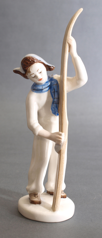 Porcelain figure „Skier”
