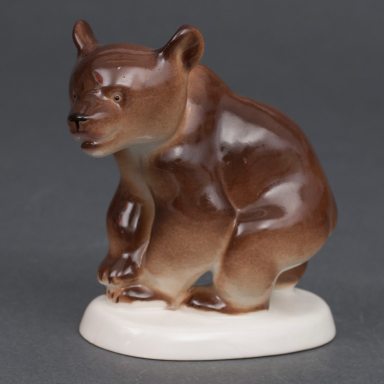 Porcelain figure  „Bear”