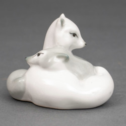 Porcelain figurine “Arctic foxes