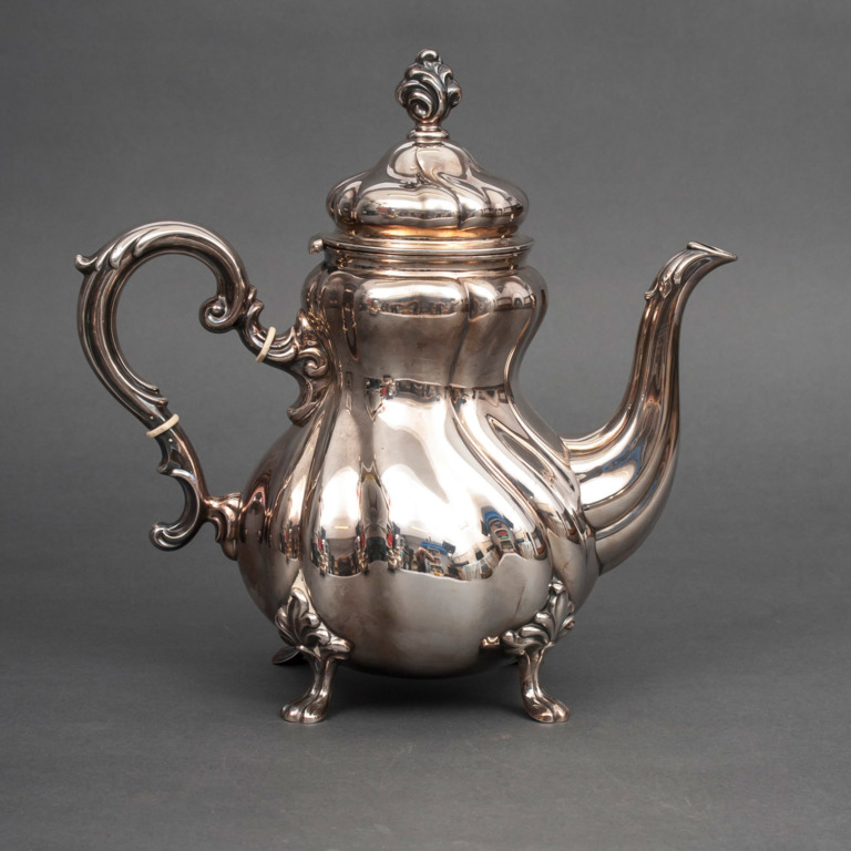 Silver cofee/tea set – cofee pot, tea pot, sugarbasin, utensil for cream