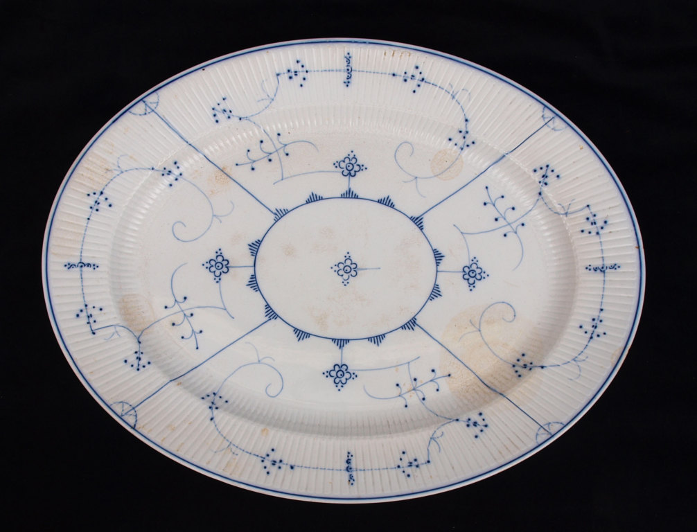 Faience Serving plate
