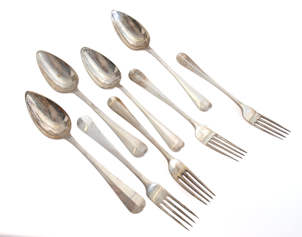 Silver table cutlery set - 4 spoons and 4 forks
