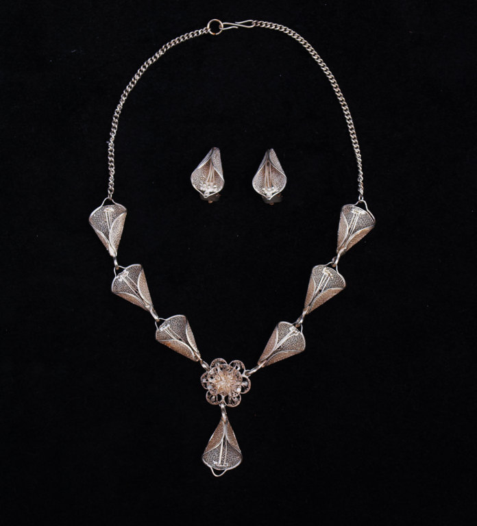 Malta traditional style silver jewelery set