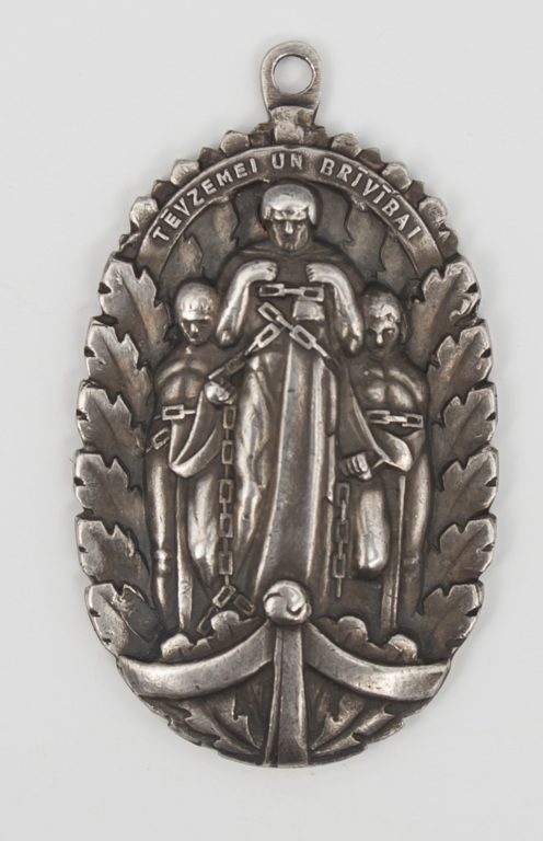 Silver pendant/Award - For Fatherland and Freedom