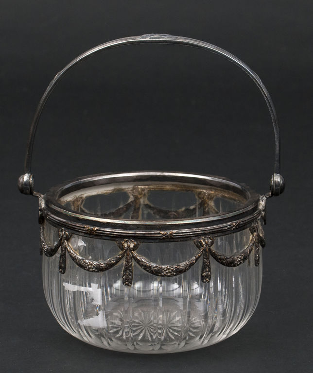 Stikla trauku komplekts ar sudraba apdari (augļu trauks un saldumu trauks ar osiņu)