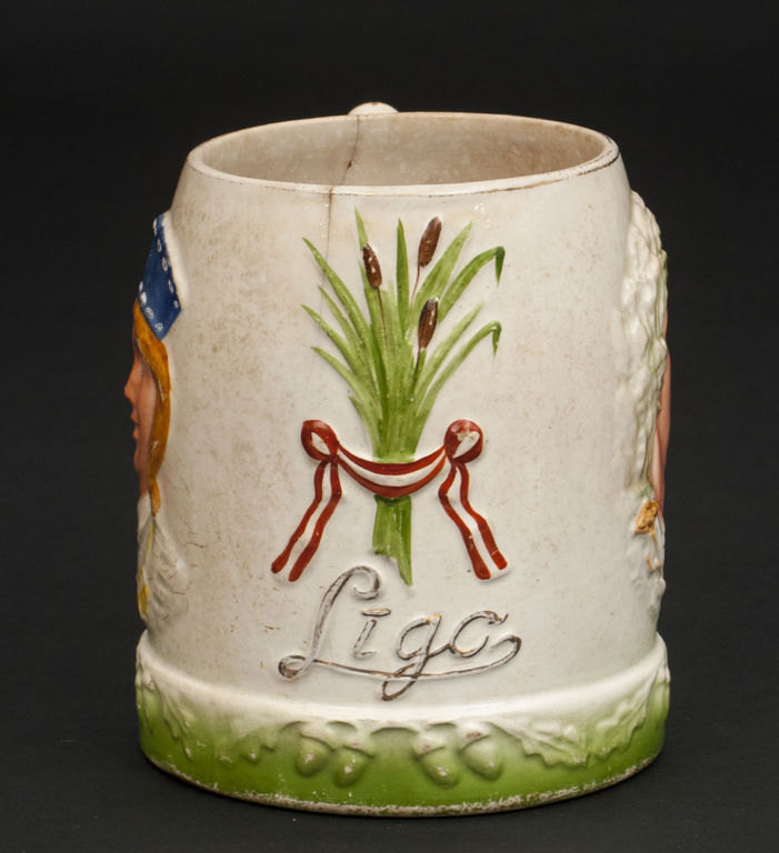 Ceramic beer mug 