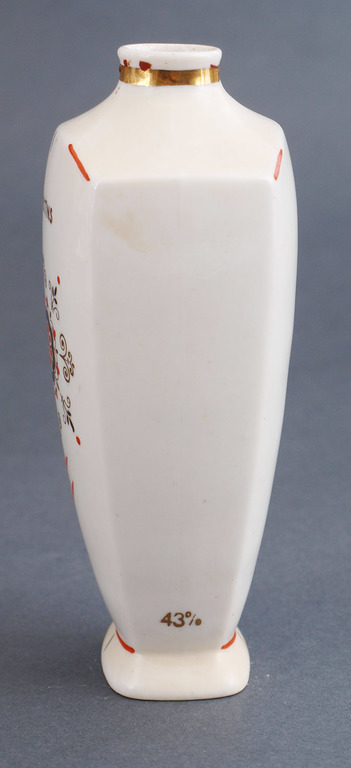 Porcelain bottle for liqueur 