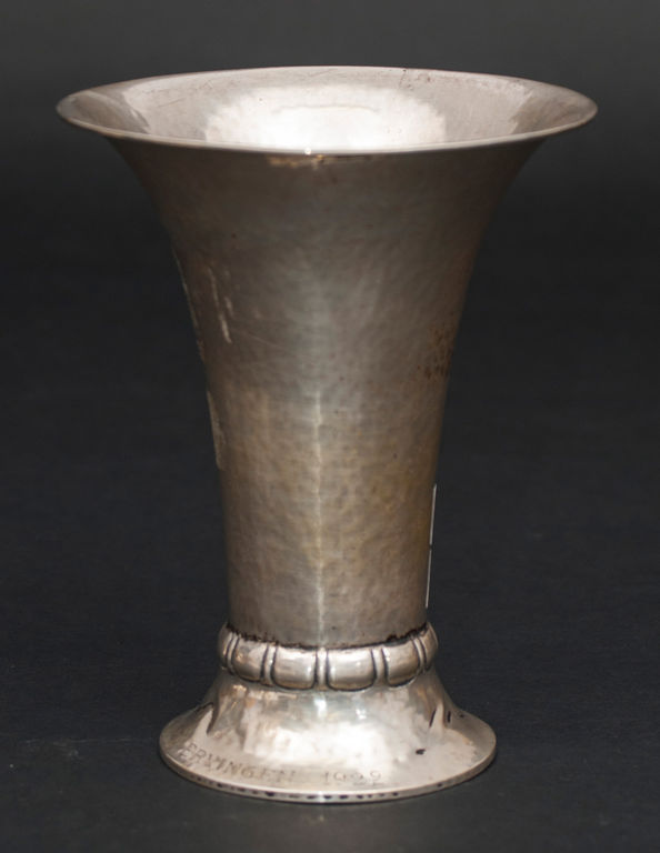 Silver bowl / vase