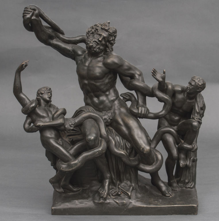 Copper figure 'Laocoon with sons'