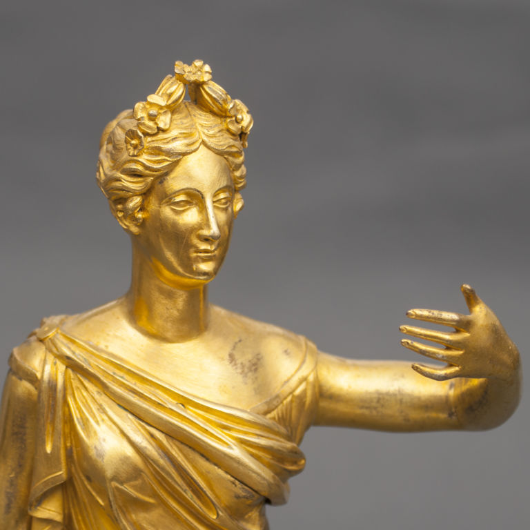 Bronze figure on marble base 'Woman'