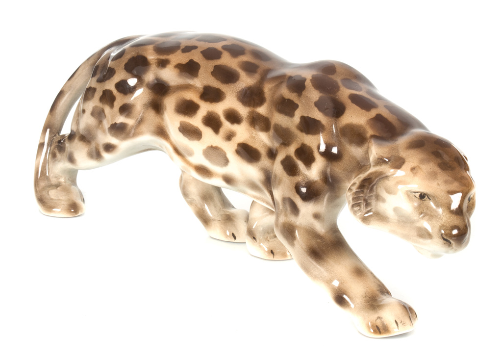 Faience figure 'Leopard'