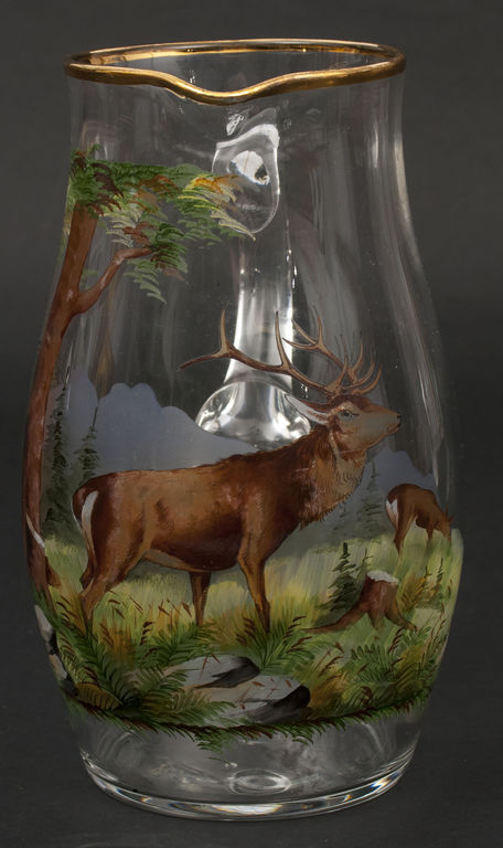 Glass pitcher with six glasses with a hunting theme