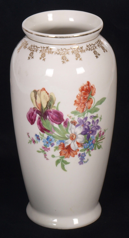 Porcelain vase ''Flowers''