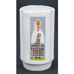 Porcelain utensil-vase with folksy motive
