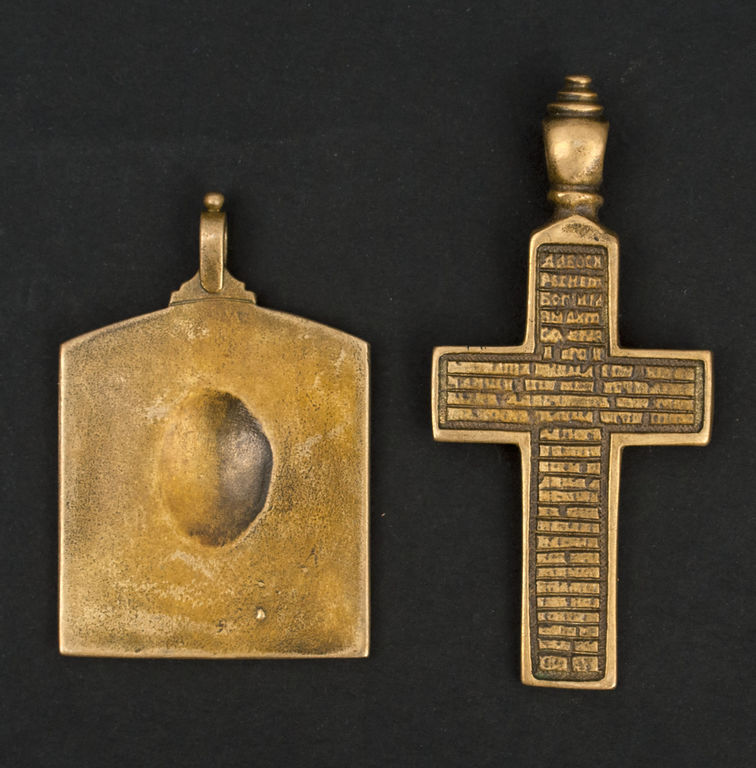 Two pendants-icon