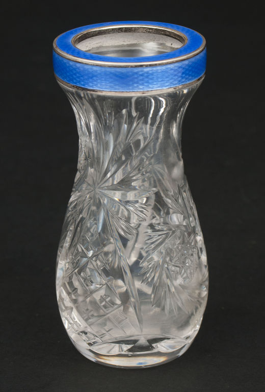 Crystal vase with silver finish
