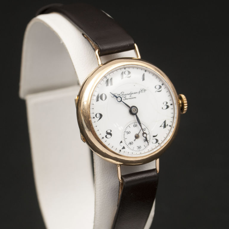 Золотые наручные часы с кожаным ремешком David Henry Grandjean & Co
