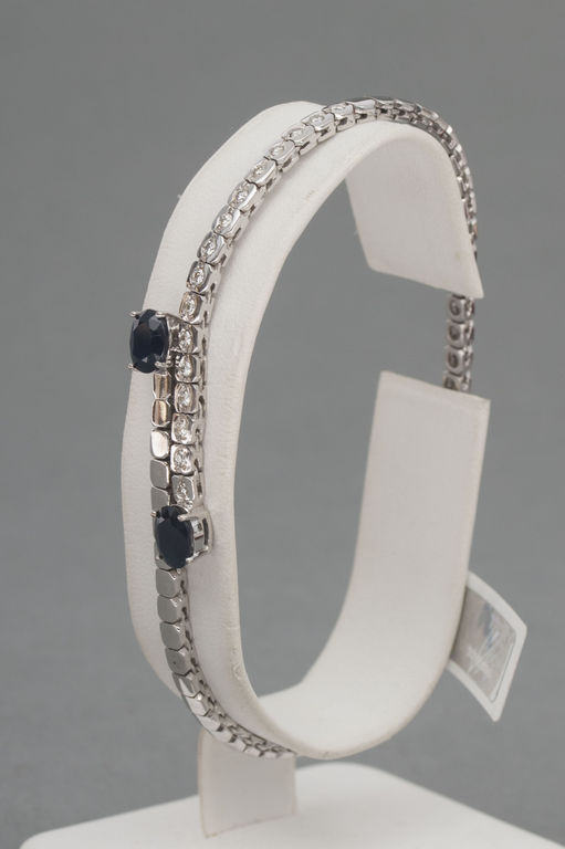 Комплект ювелирных изделий - кольцо, браслет, серьги, цепочка и кулон