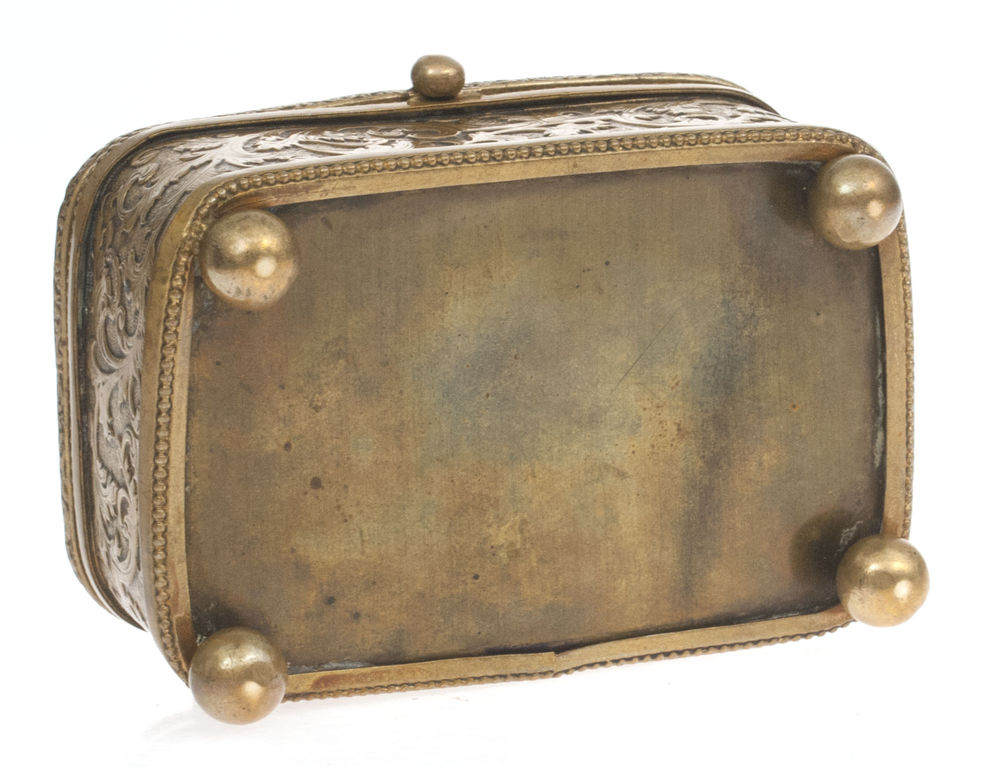 Bronze box/chest with glass