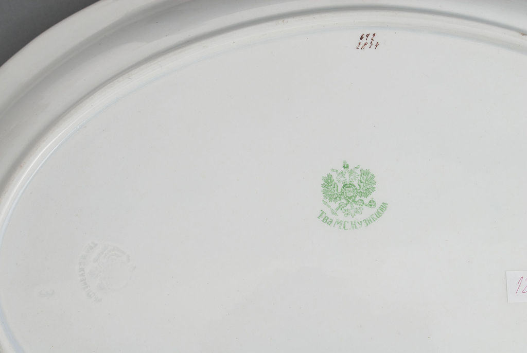 Faience serving plate 