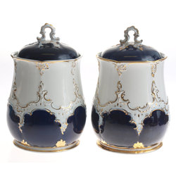 Porcelain vases with lid  (2 pcs) 
