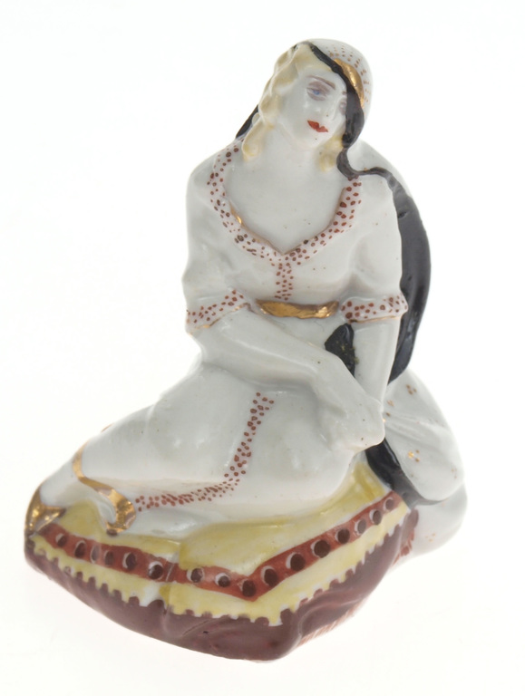 Porcelain figure 'Marija'