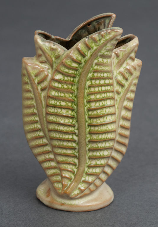 Ceramic utensil/vase