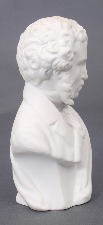 Biscuit bust of Pushkin