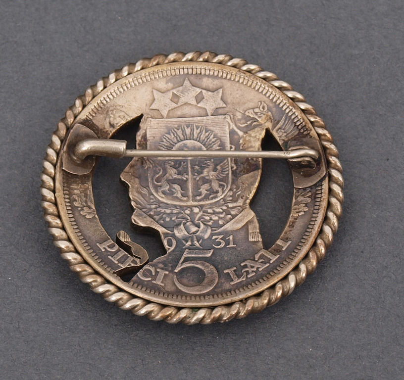 Silver pin-brooch made of five lats coin
